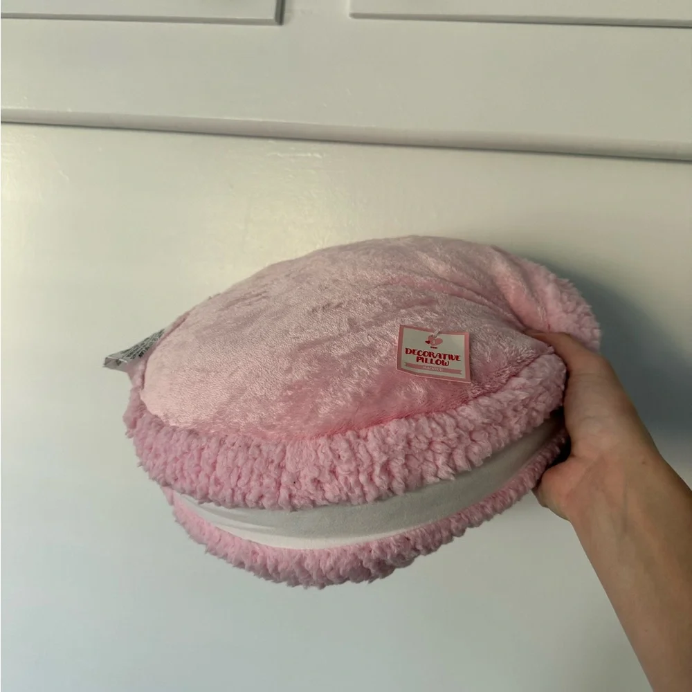NWT Target Bullseye Macaroon Pillow